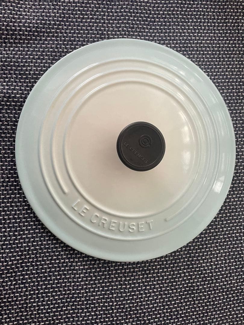 LE CREUSET ル・クルーゼ22cm