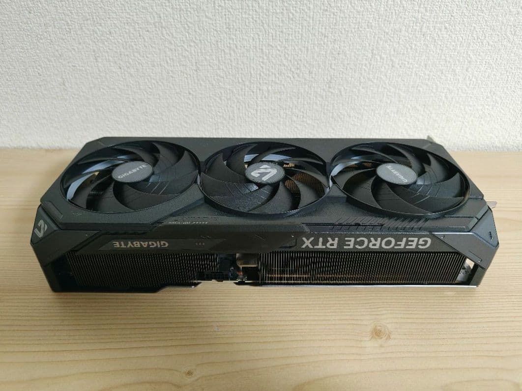 グラフィックボード・グラボ・ビデオカード GIGABYTE GeForce RTX 5090 32GB