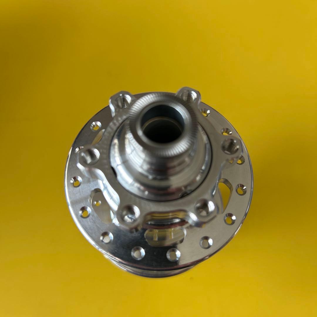 ONYX Racing Produc MTB リヤハブ　ISO XD 12mm