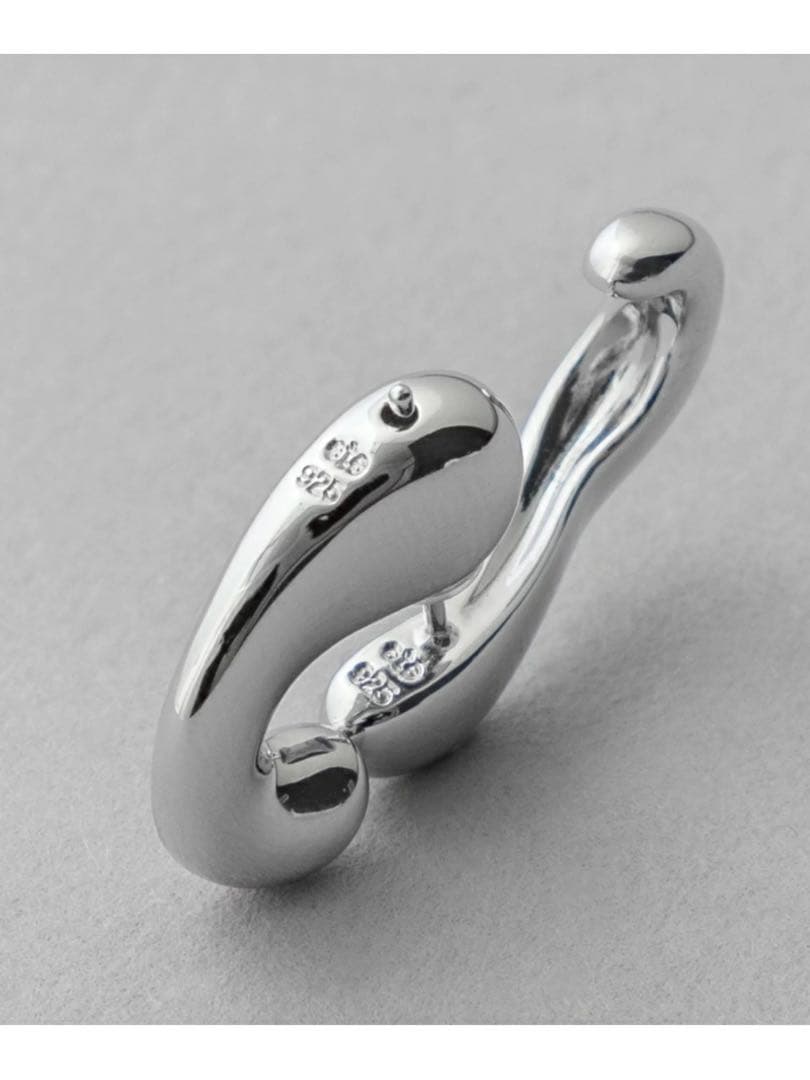 Ete ウェーブ フローピアス フロウ　エテ　シルバー　片耳ピアス