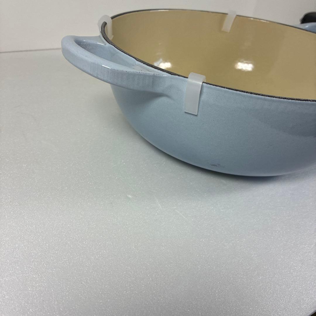 レア　LE CREUSET 鋳鉄製 両手鍋 22cm ブルー　中黒マルミット