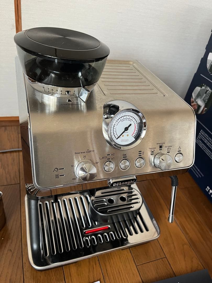 DeLonghi La Specialista エスプレッソマシン