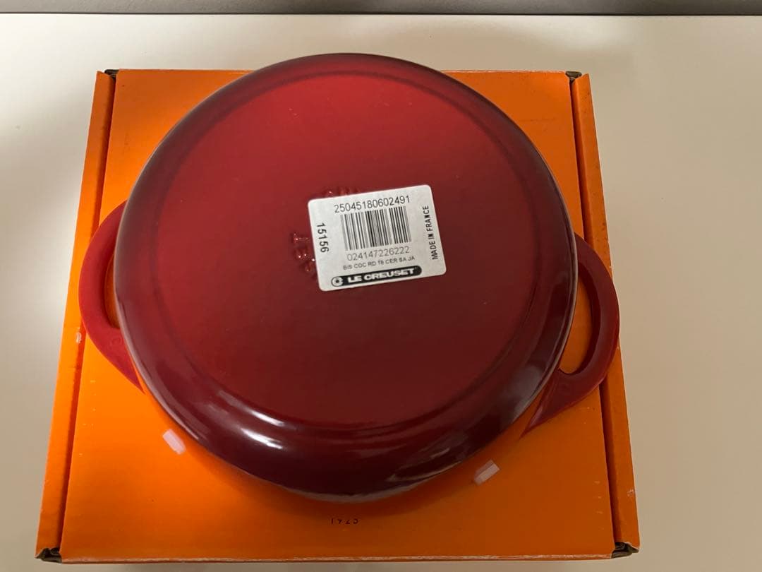 LE CREUSET ル・クルーゼ ココットロンド チェリーレッド 両手鍋18㎝