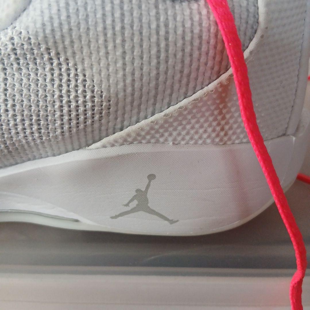 バスケットボールシューズ ホワイト/ピンク 箱無し