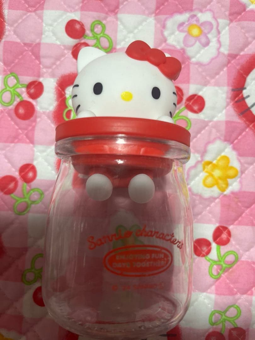 レア　キティ　キッチン　シュガーポット　缶　いちご　赤　カオハナ　千鳥　ケース