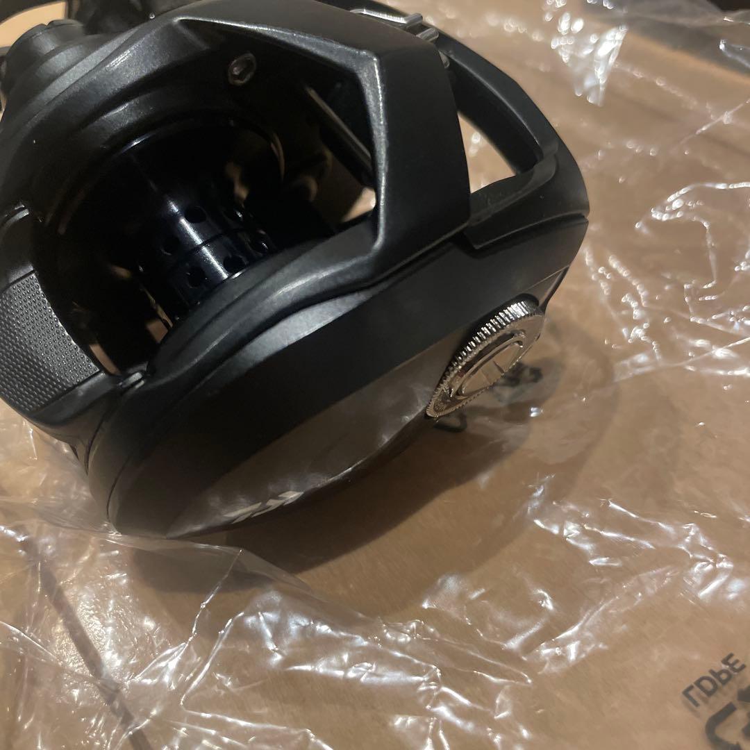 美品　　ダイワ Tatula TW 80L