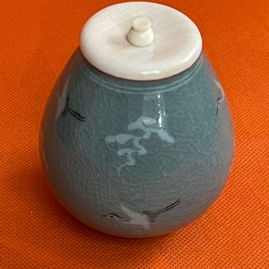 人間国宝 海剛 柳海剛 柳根瀅 高麗青磁象嵌曇鶴文 茶入 桐共箱