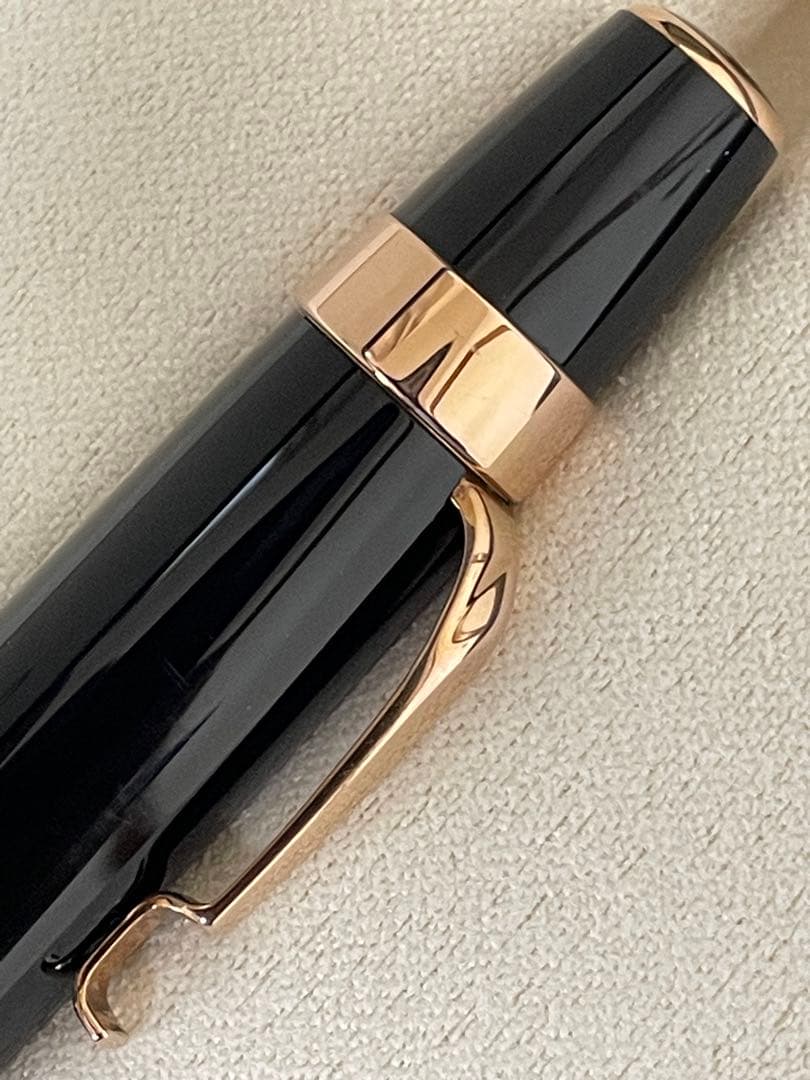 T*B様 ◾️レア！ローズゴールド◾️モンブラン ボエム ペンシル◾️化粧箱付属