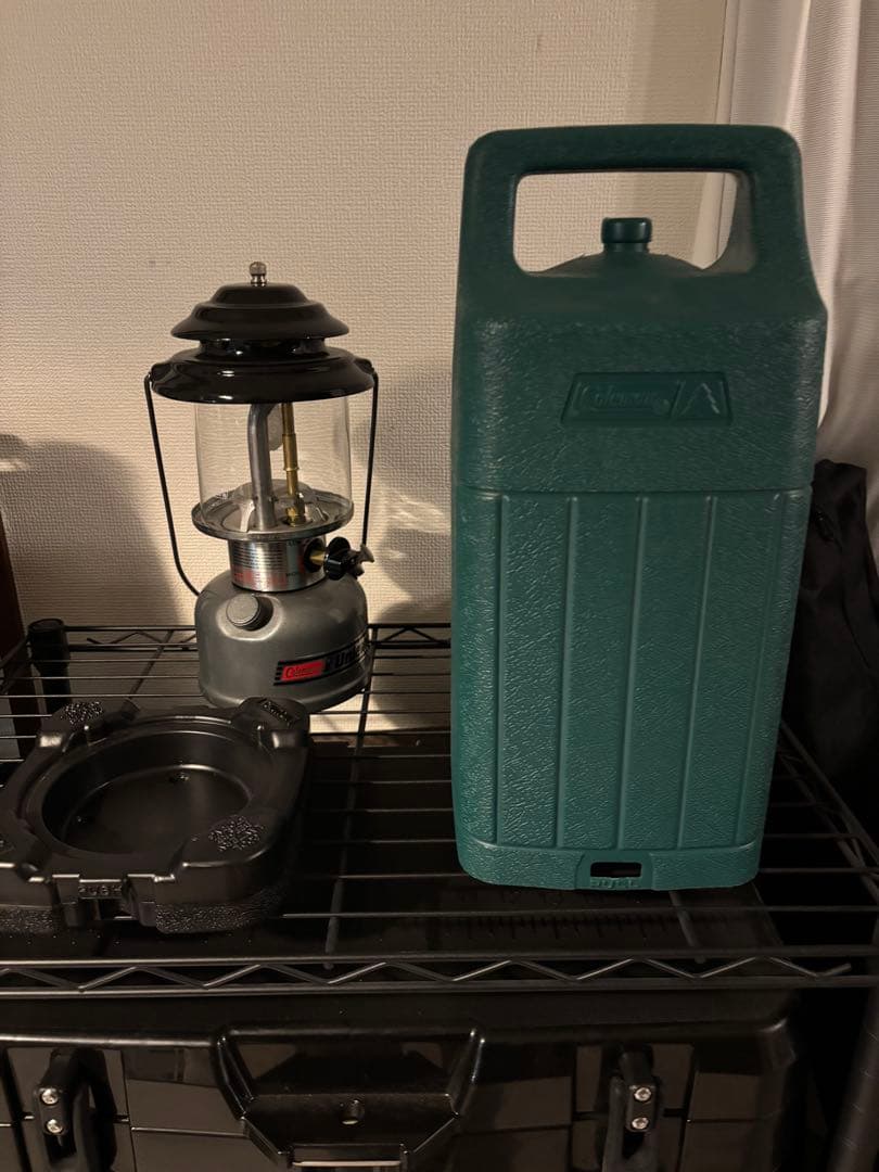 コールマン　Unleaded II ランタン シルバー　ケース付き