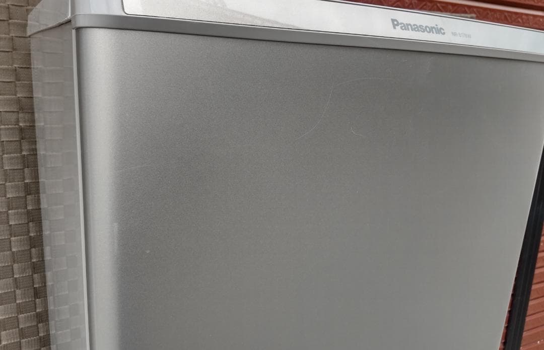 Panasonic　冷蔵庫　NR-B178W-S　2016年製　168L