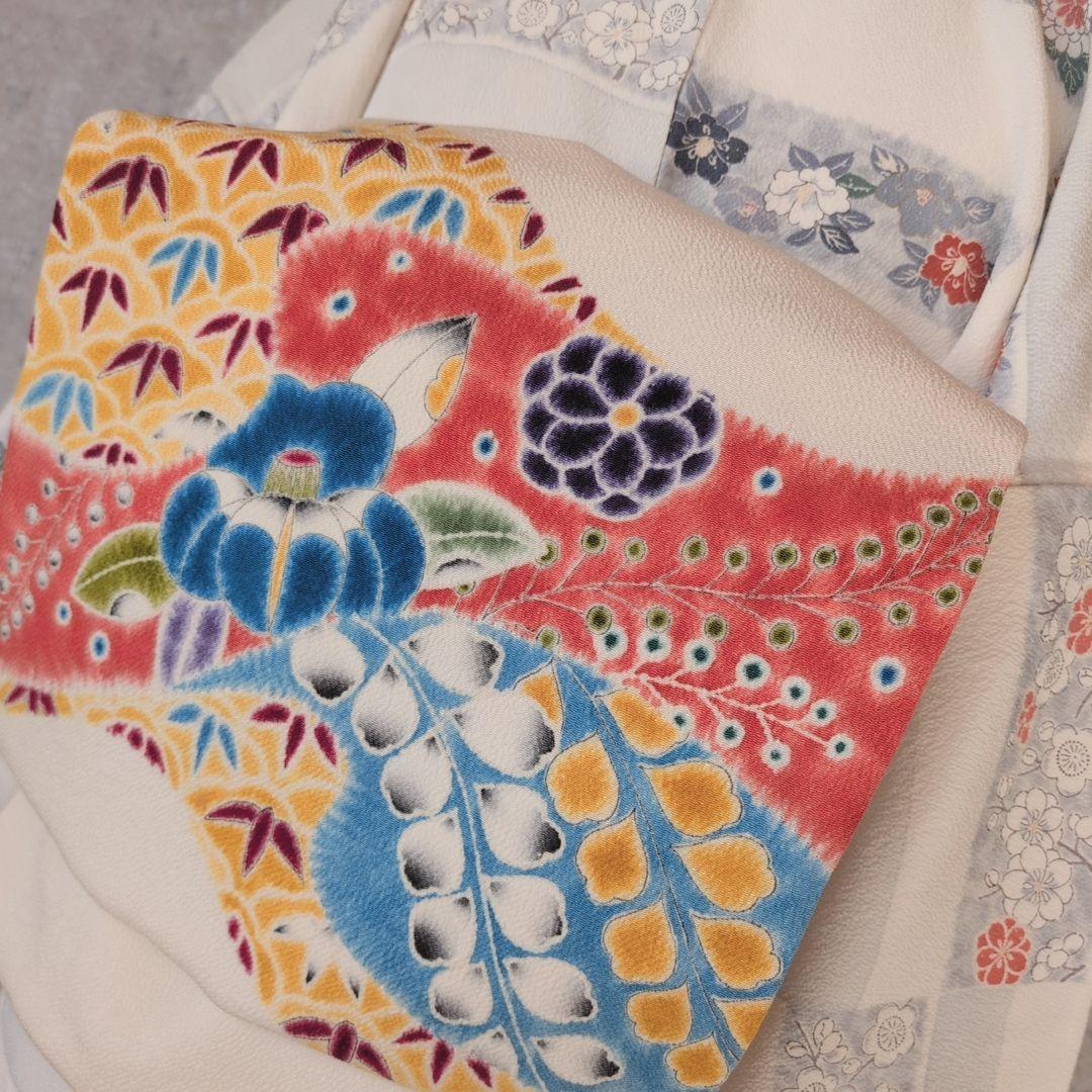 小紋　フルセット　着物　正絹　花　白地　可愛い　帯辻ヶ花　E2