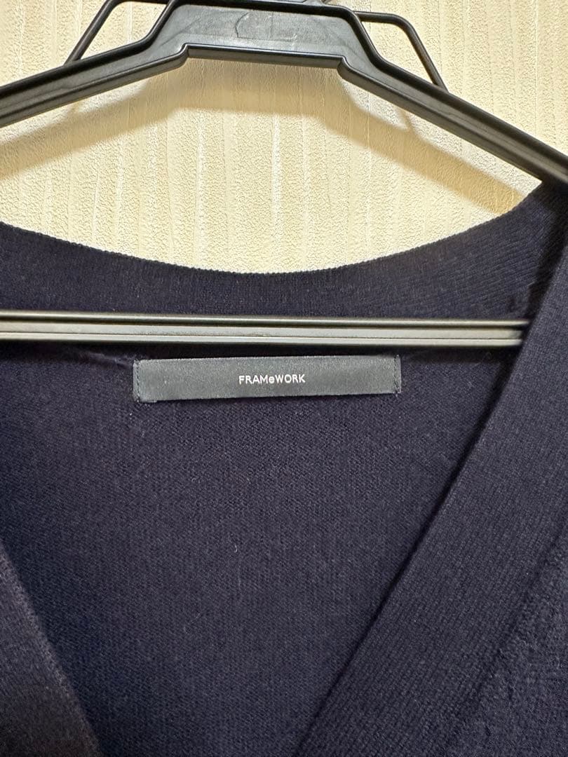 FRAMeWORK 馬刺繍 カーディガン ネイビー/レッド