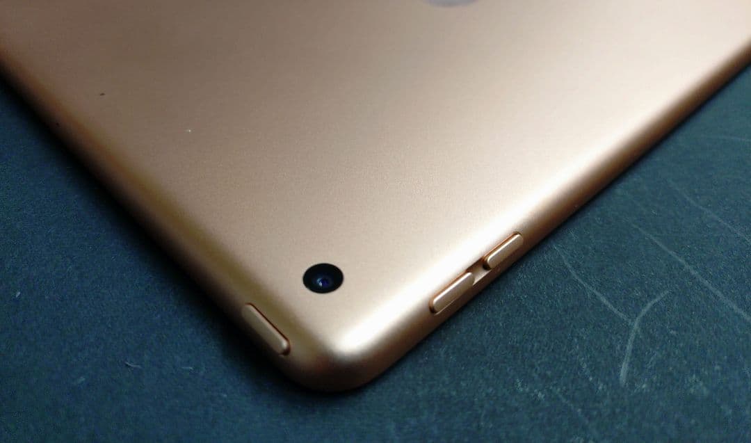 【美品】 iPad 第7世代（A2197）32GB　WiFiモデル