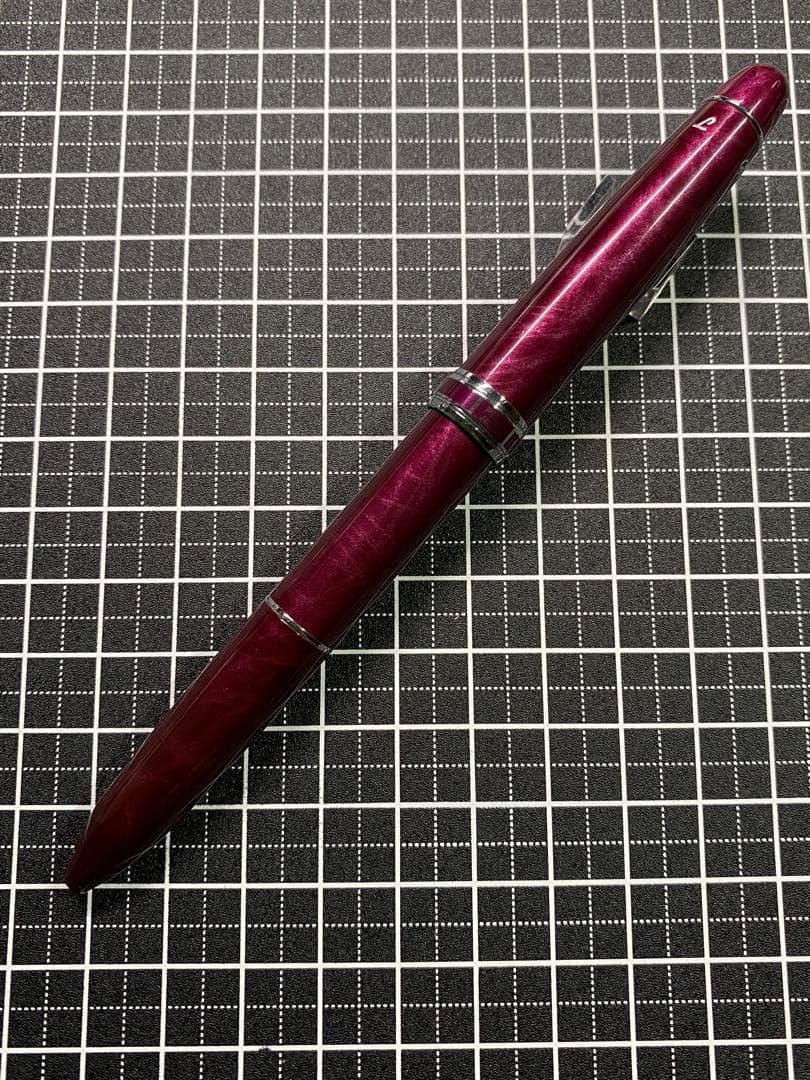 PILOT EXECT 4C BLACK&RED 多機能ペン