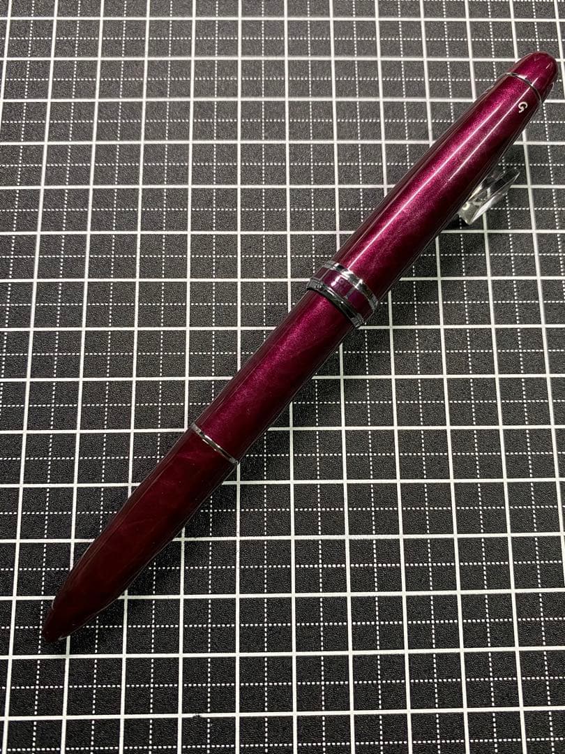 PILOT EXECT 4C BLACK&RED 多機能ペン