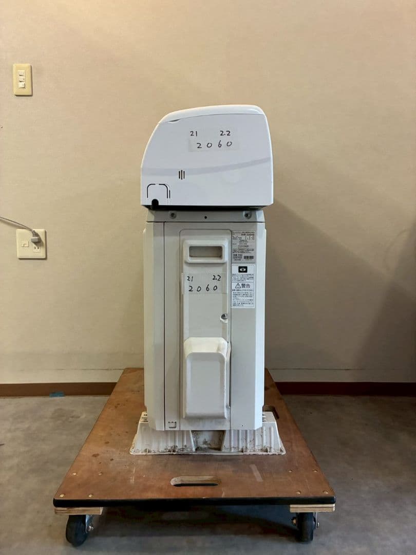 2060 アイリスオーヤマ【IHF-2204G】2021年 6畳 エアコン 中古