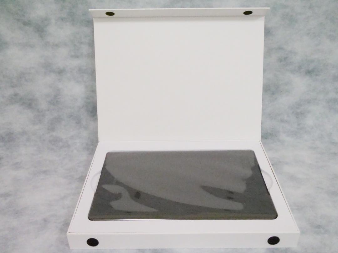 ワコム製ペンタブレット Intuos Pro Medium PTH-660/K0