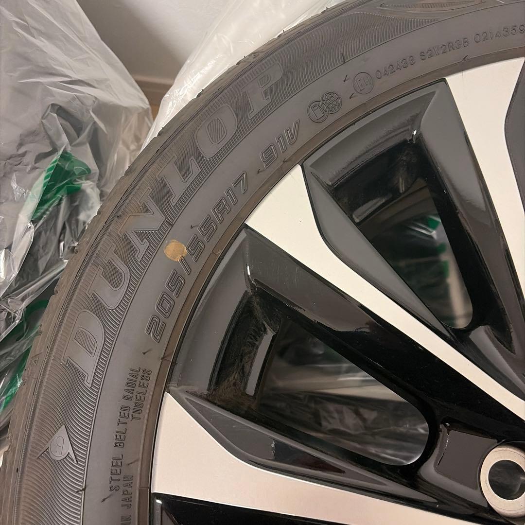 【25年製】送料込トヨタ90系　ノア　ヴォクシー　4本　ナット付