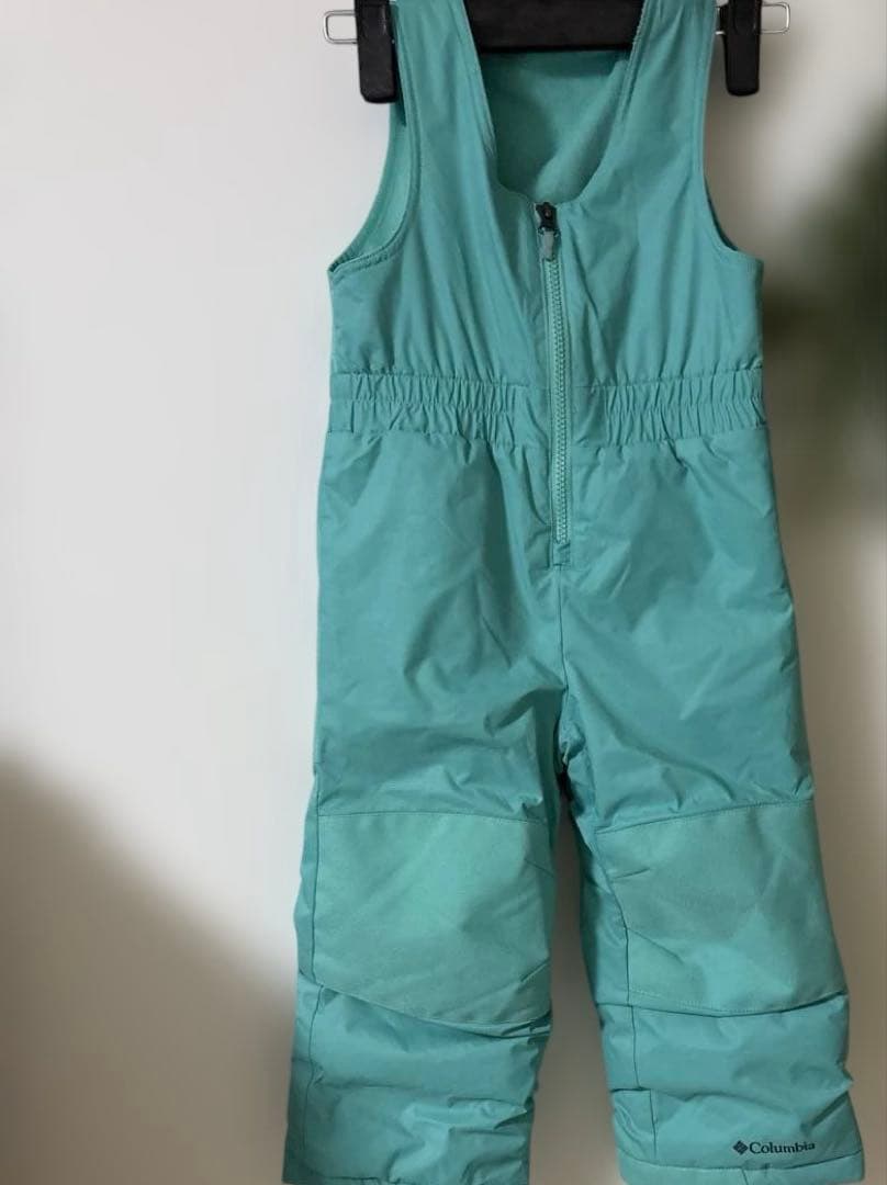 美品コロンビア　キッズ　リバーシブル　スキーウェア　スノーウェア　3T 100