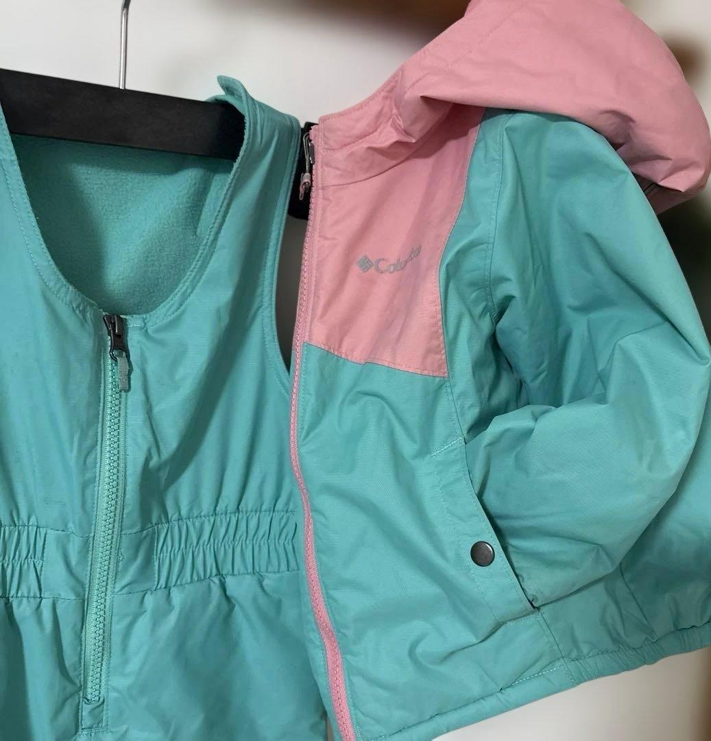 美品コロンビア　キッズ　リバーシブル　スキーウェア　スノーウェア　3T 100