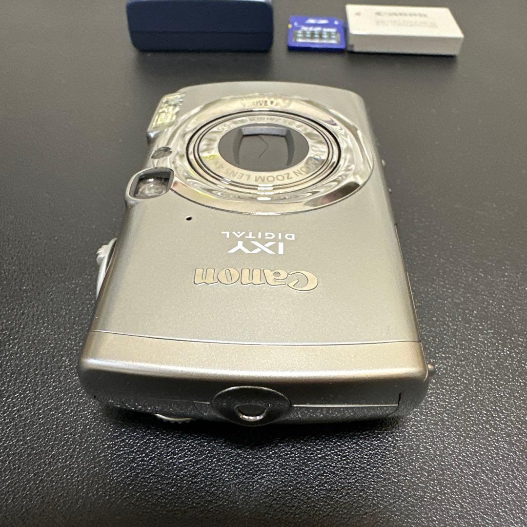 美品　キャノンCanon IXY DIGITAL 810IS 動作確認済み