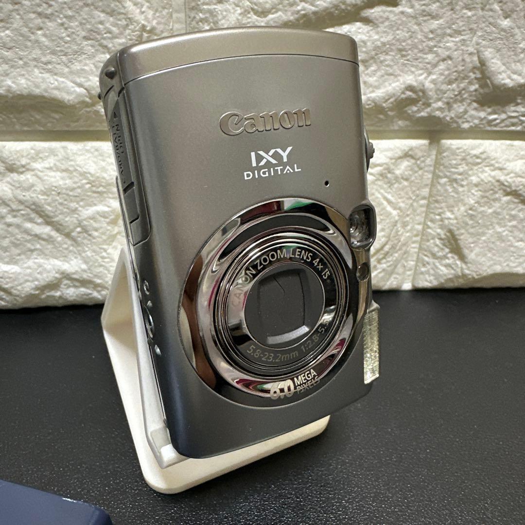 美品　キャノンCanon IXY DIGITAL 810IS 動作確認済み