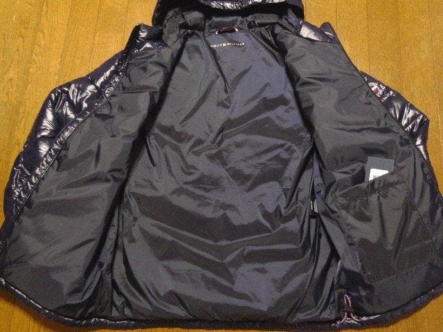 L日本サイズ位新品トミーヒルフィガーUSA限定耐風耐水蓄熱ダウンジャケット同機能