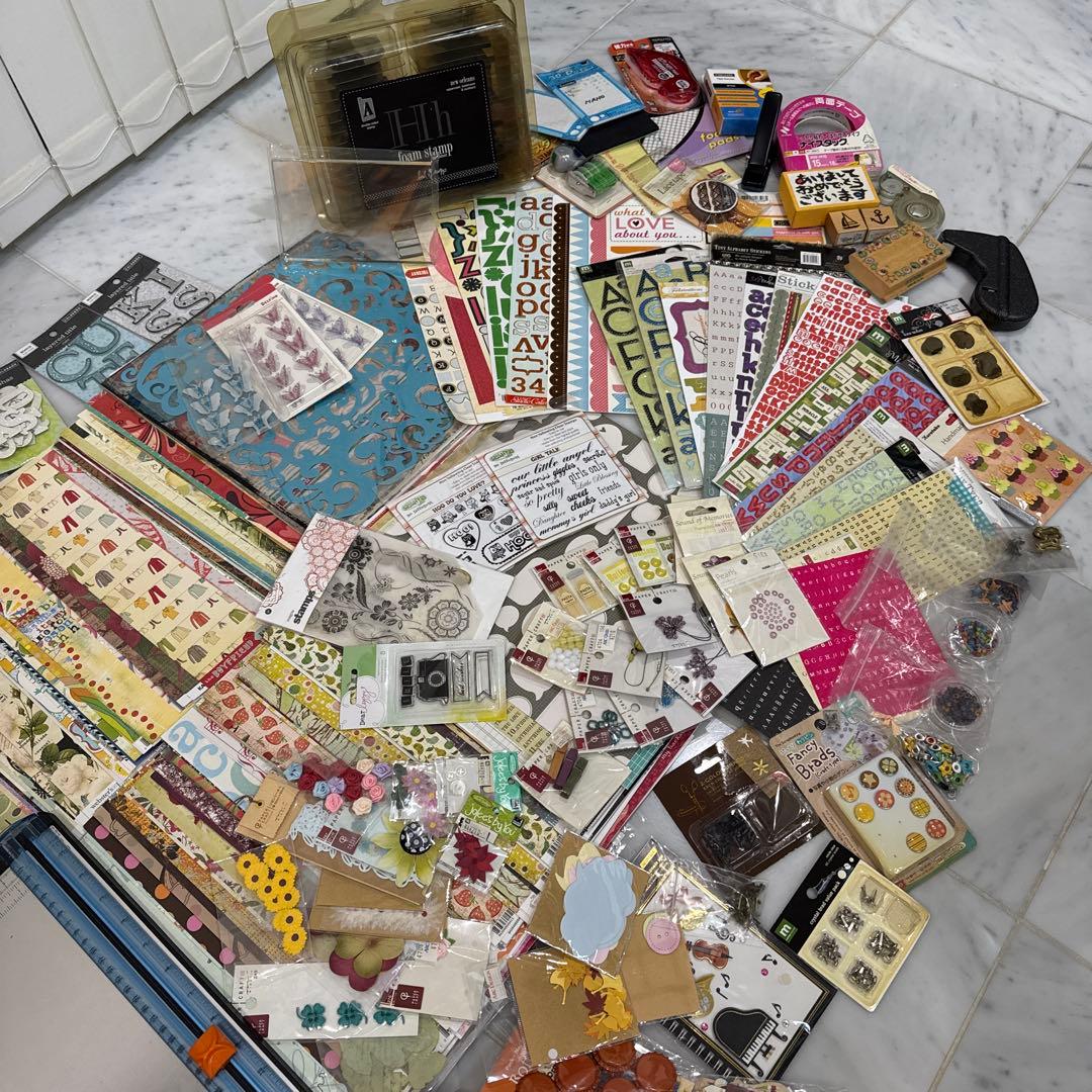 超お得　スクラップブッキング用品大量　12インチペーパー290枚以上　超お得