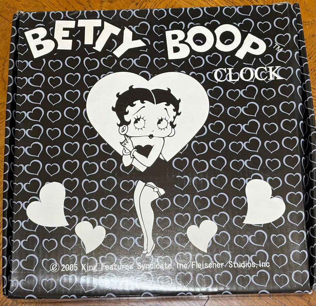 Betty Boop 掛時計 ベティちゃん 歌うメロディ、ライト付き