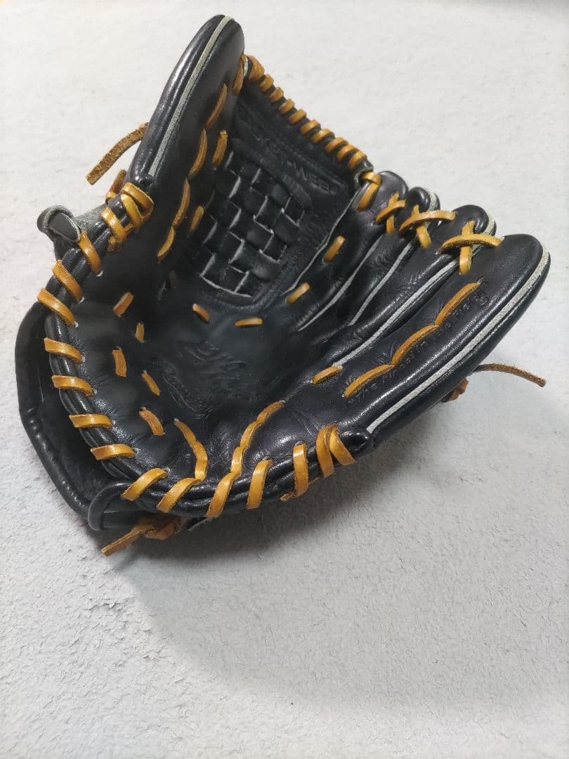 Rawlings 〘ジーターモデル〙 軟式大人用グローブ Est. 1887