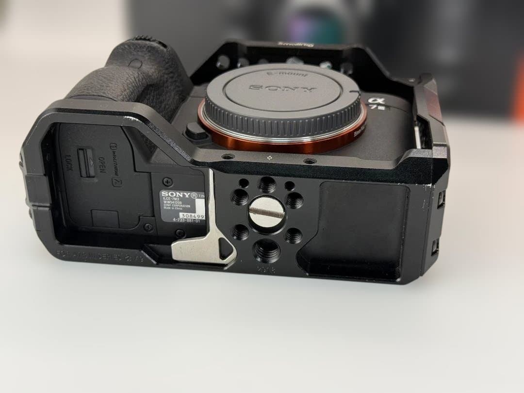 SONY α7III レンズキット 新品同様/SmallRig付