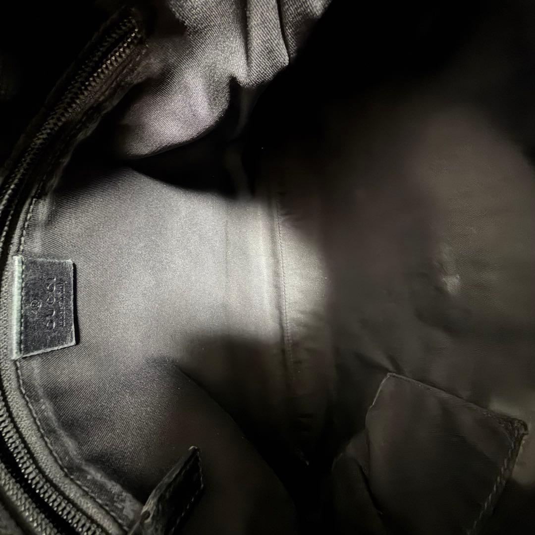 【正規品】グッチ GUCCI GGキャンバス メッセンジャーバッグ 黒 男女兼用