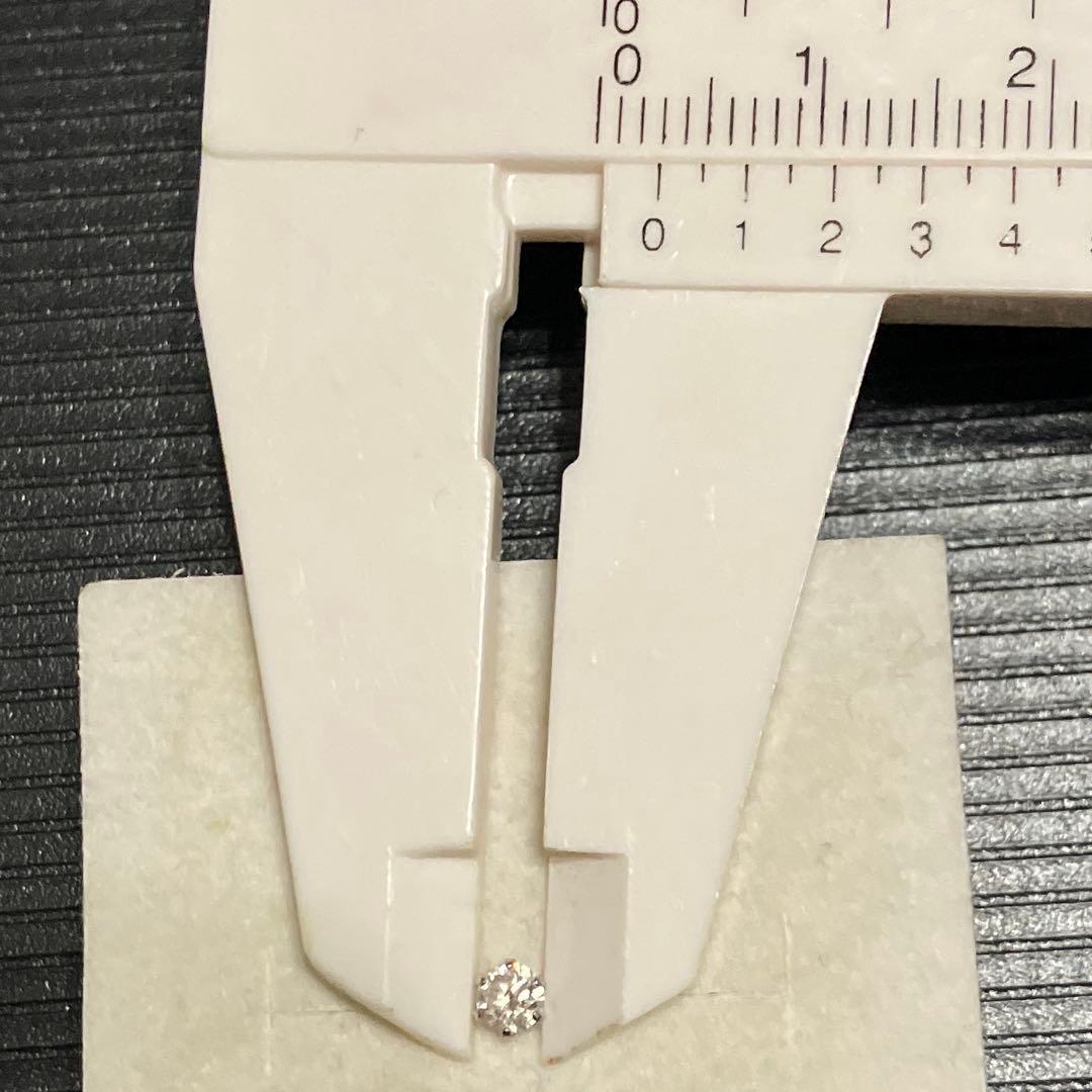 プラチナ台一粒ダイヤモンドピアス(片耳用)