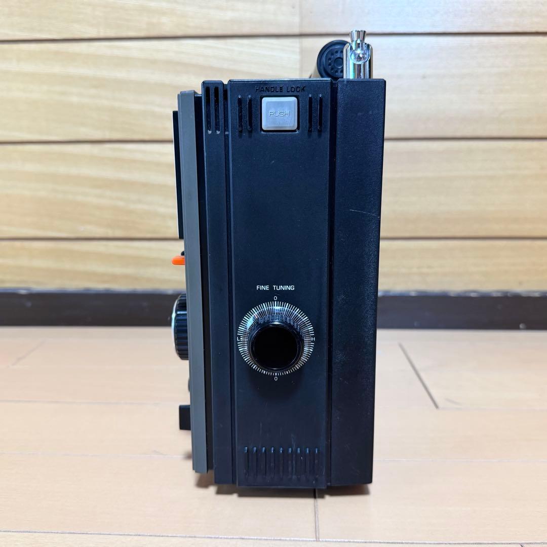 ナショナル6バンドBCLラジオ　クーガ118D　RF-1188【美品 ジャンク】