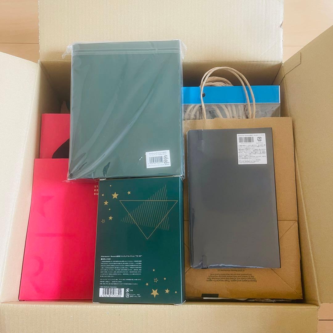 スターバックス　リワード限定オリジナルグッズ　ペーパーバッグなど　合計100点強