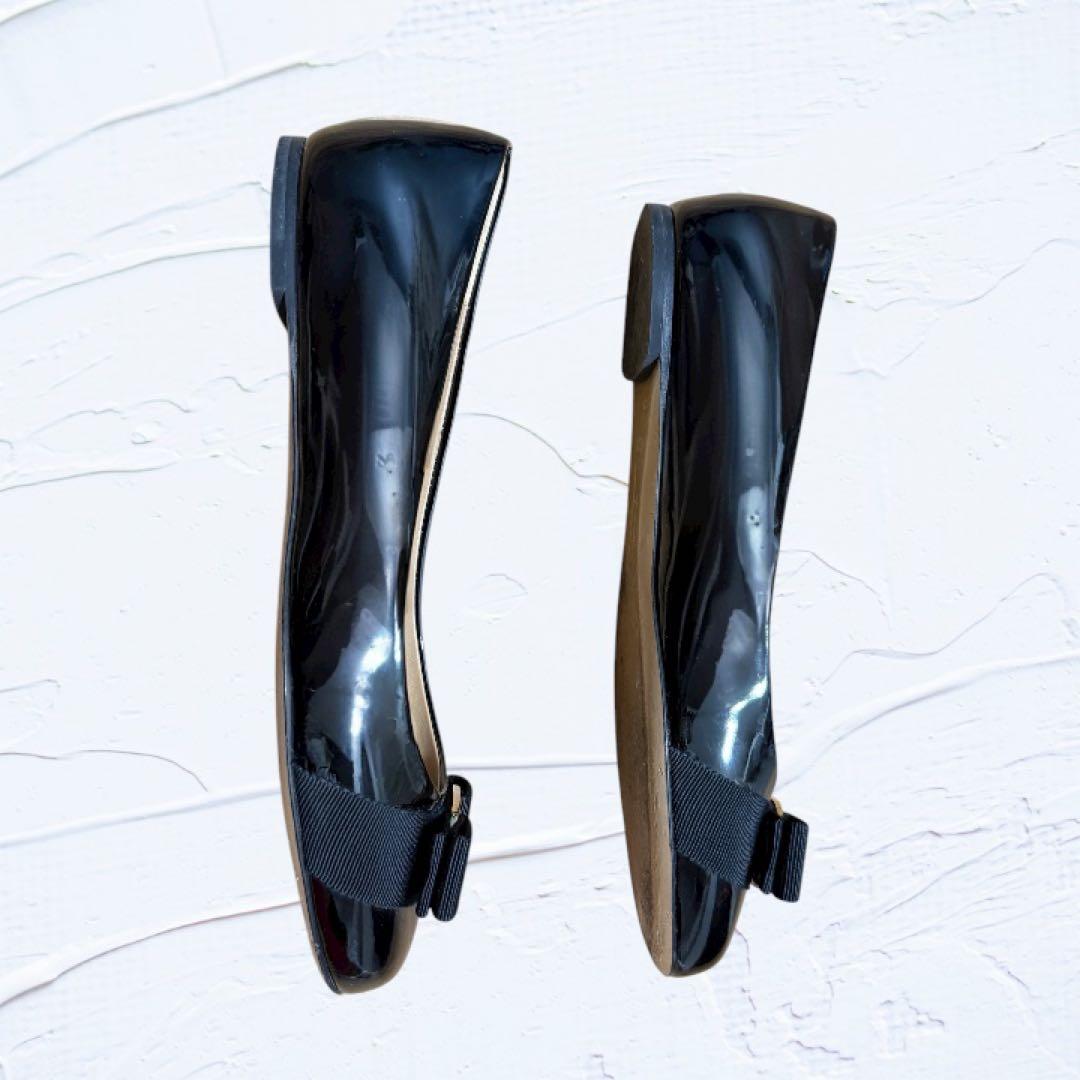 フェラガモ 黒 リボン バレエシューズ☆