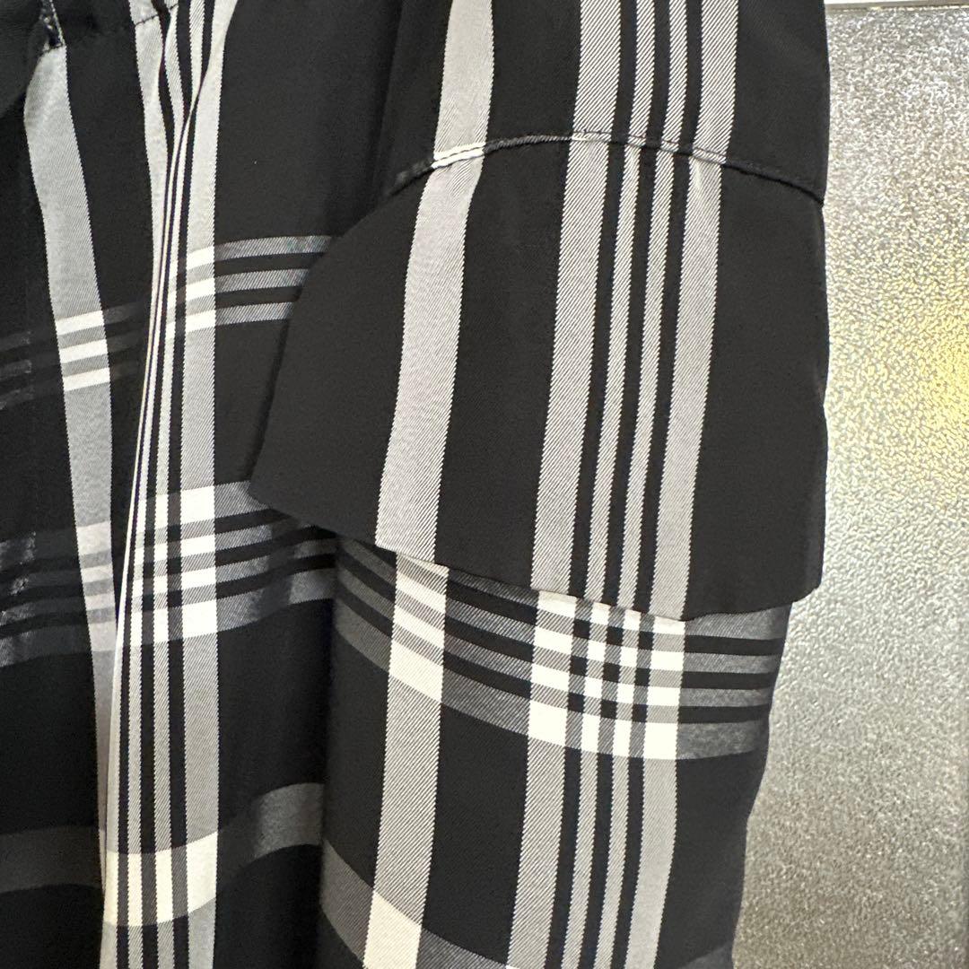 y'sワイズ黒白チェック柄アシンメトリーワイドパンツ