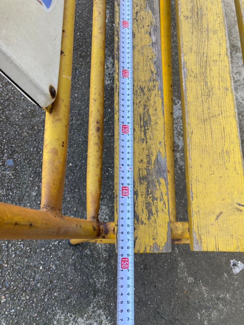 森永アイスクリーム広告付きベンチ