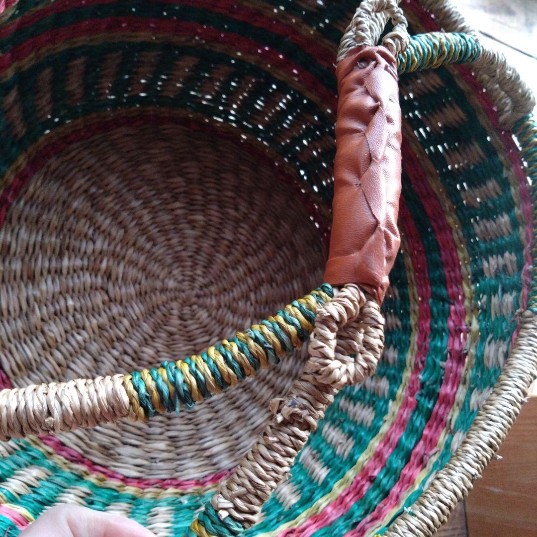 大きなバスケット　アフリカン雑貨　アフリカンバスケット　編みかご
