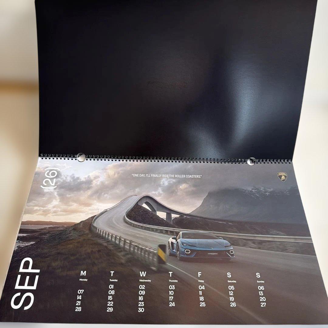 【非売品】2026年/ランボルギーニ/壁掛けカレンダー/大型