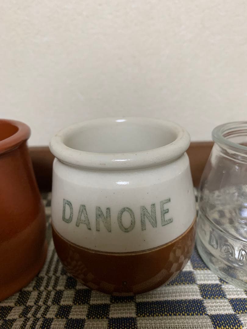 フランスアンティークDANONEヨーグルトポット4個　陶器　ガラス　テラコッタ
