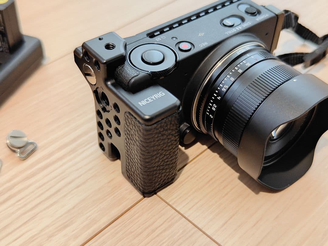 SIGMA fp 40mm F2 美品／動作良好