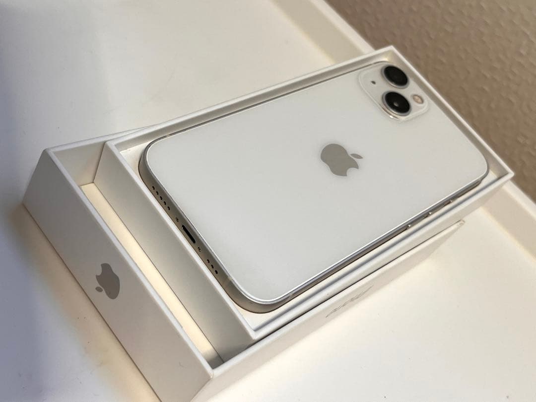 【週末値下げ！】Apple iPhone 13 スターライト128GB※訳あり