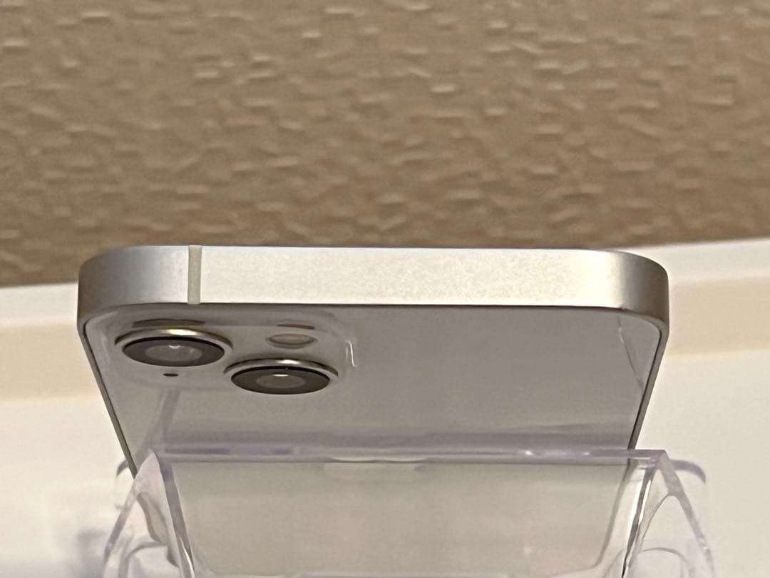 【週末値下げ！】Apple iPhone 13 スターライト128GB※訳あり