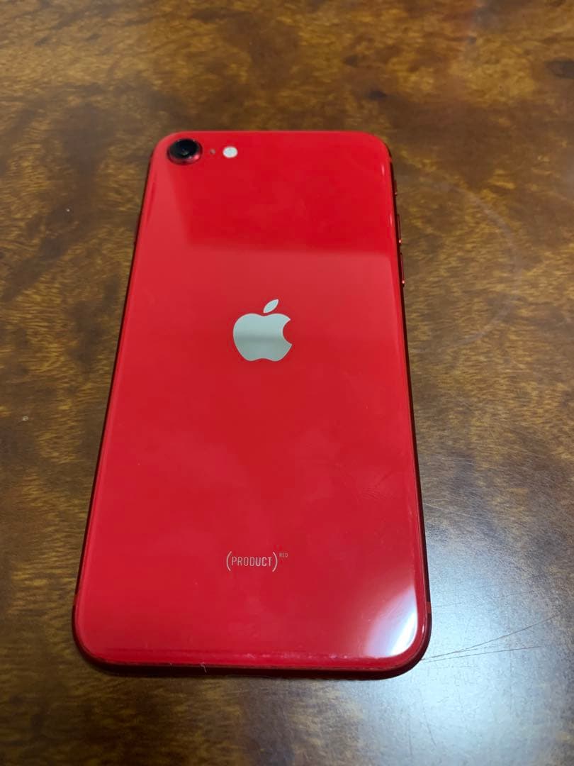 iPhone SE2 第二世代　レッド