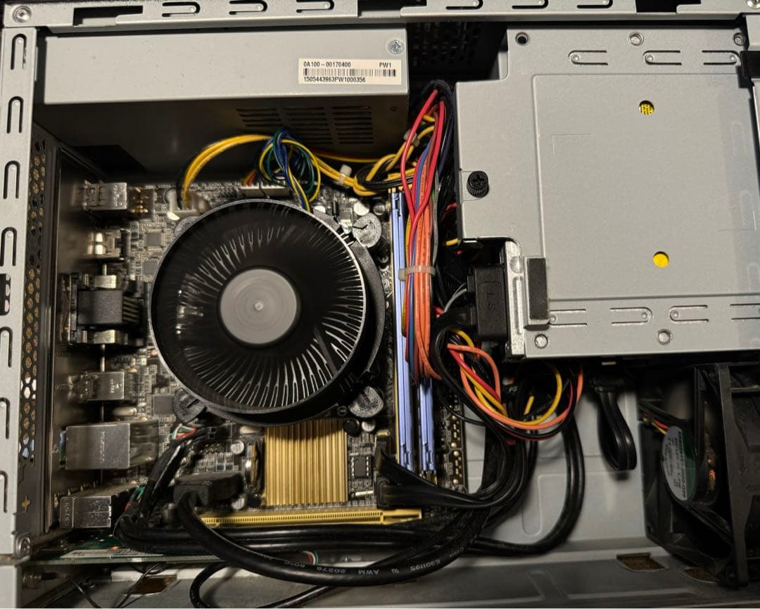 WIN11pro Office 2024 認証済Xeon SSD搭載