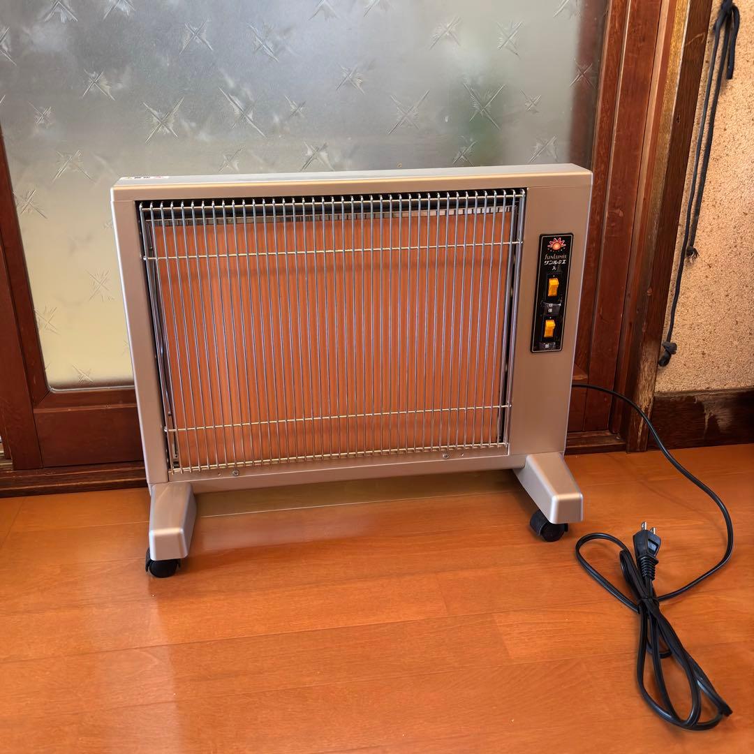 【美品】サンルミエ キュート 遠赤外線ヒーター E800LS 定価 ¥32450