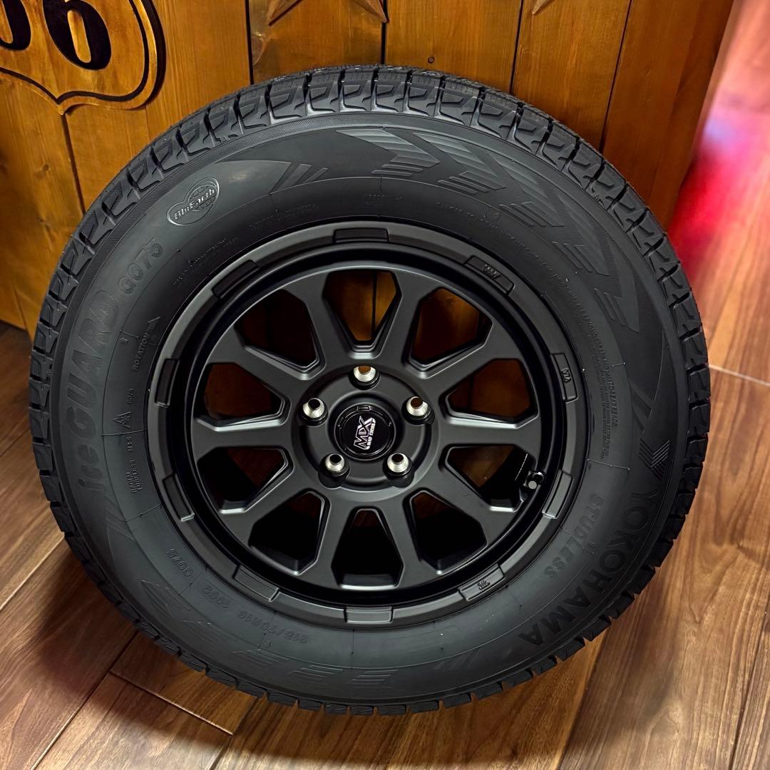 デリカ用❄️215/70R16❄️スタッドレス❄️マットブラック❄️新品セット