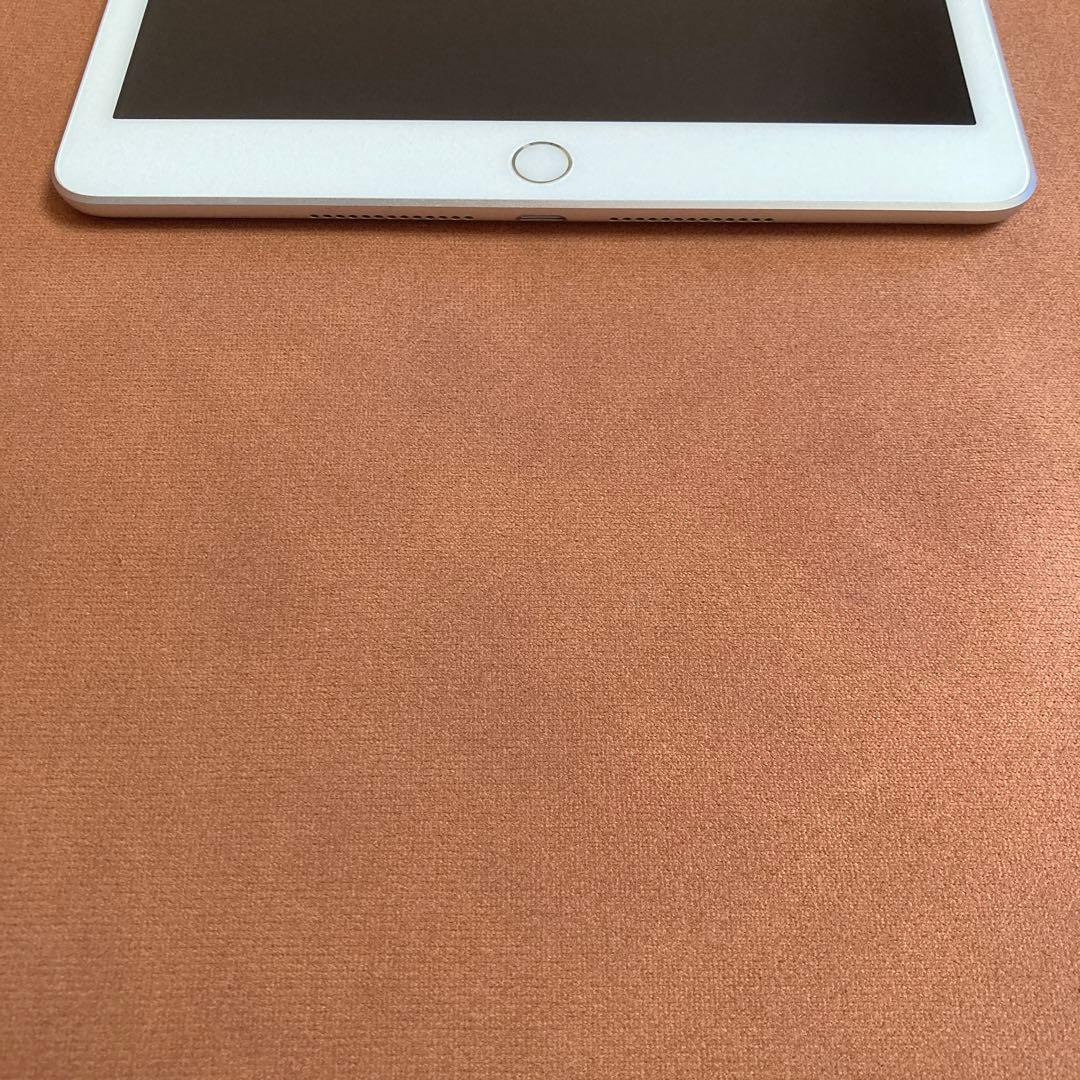 1094【早い者勝ち】電池最良好☆iPad7第7世代32GB WIFIモデル☆
