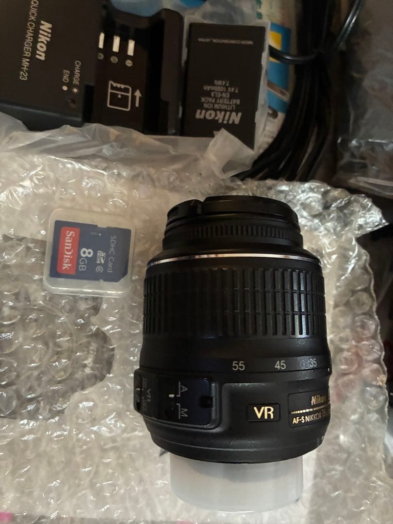 NikonD40Xダブルズームキットフラッシュ内蔵高速連写レンズカバーSDカード